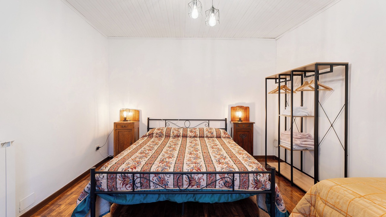Photo of Bedroom in Mergozzo