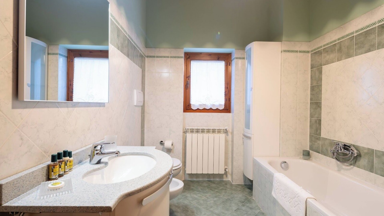 Photo of Bathroom in Ortignano Raggiolo