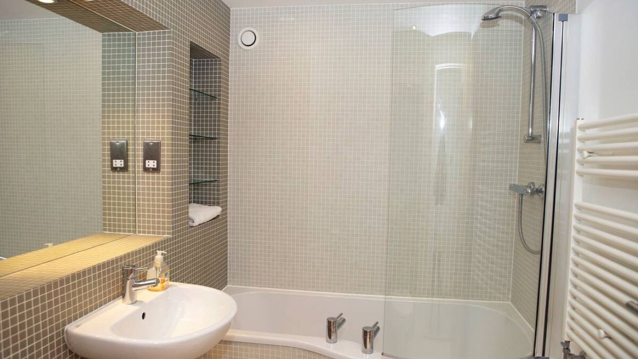 Photo of Bathroom in New Town