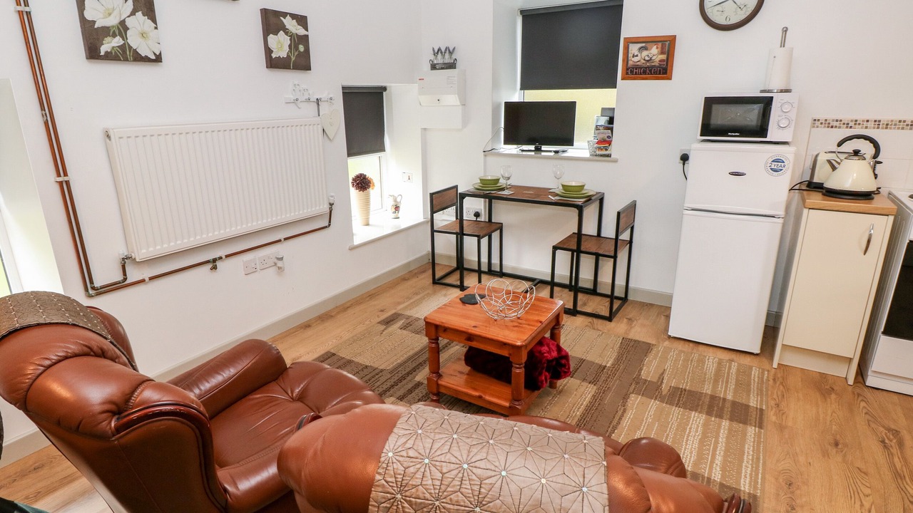 Photo of Livingroom in Margam