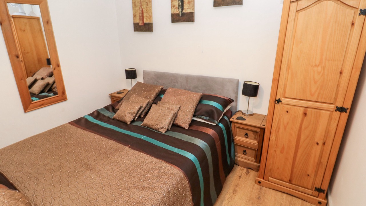 Photo of Bedroom in Margam