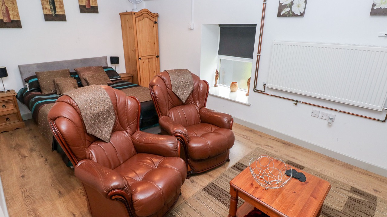 Photo of Bedroom in Margam