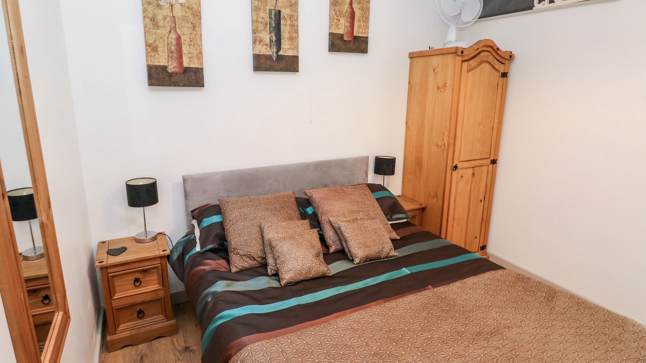 Photo of Bedroom in Margam