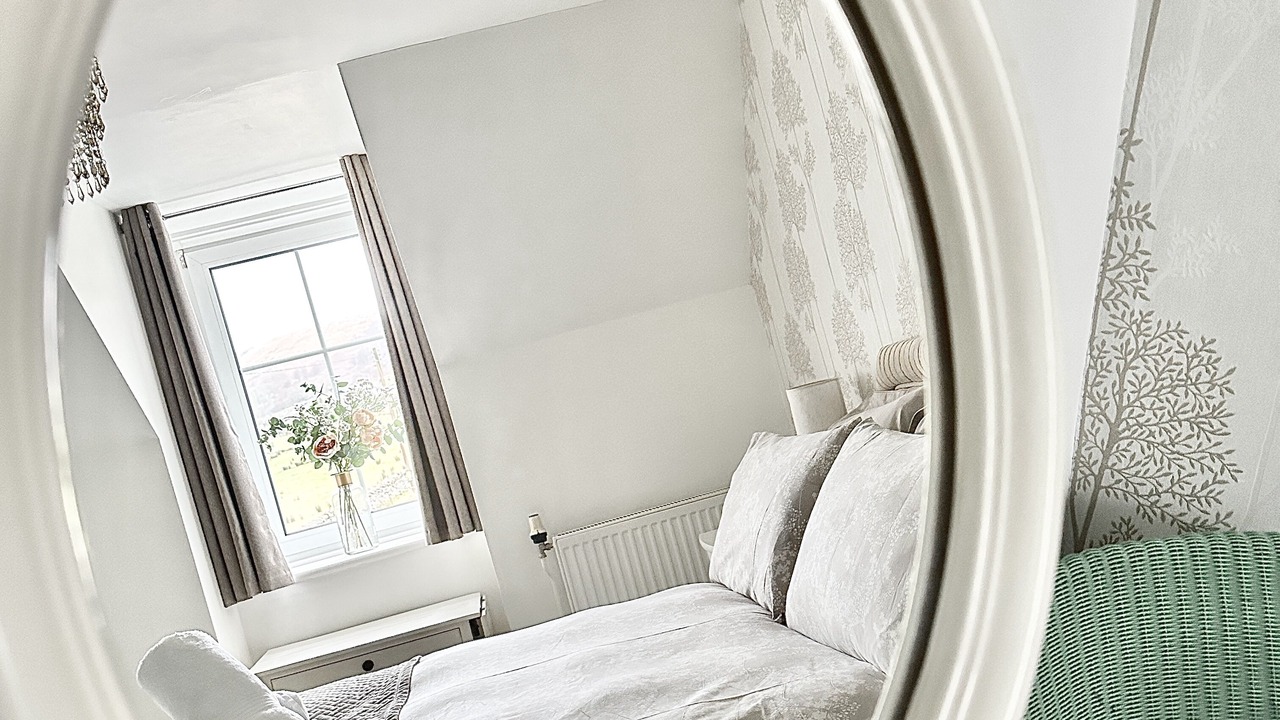 Photo of Bedroom in Inveraray