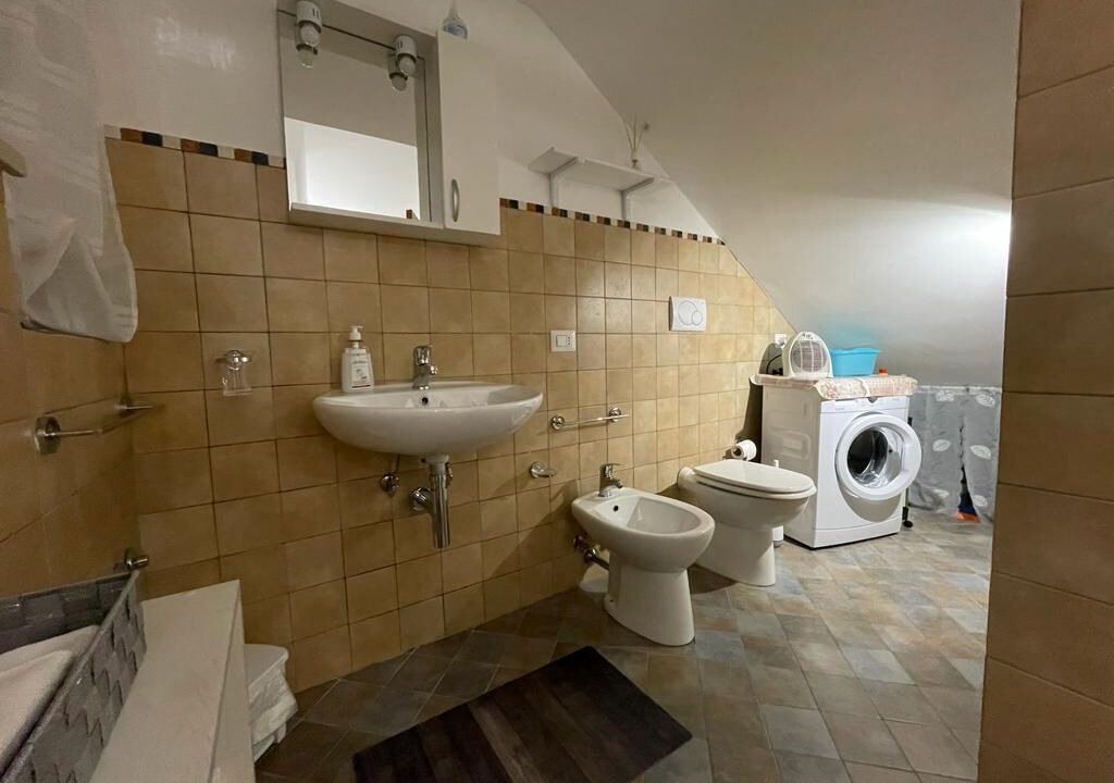 Photo of Bathroom in Villetta Barrea