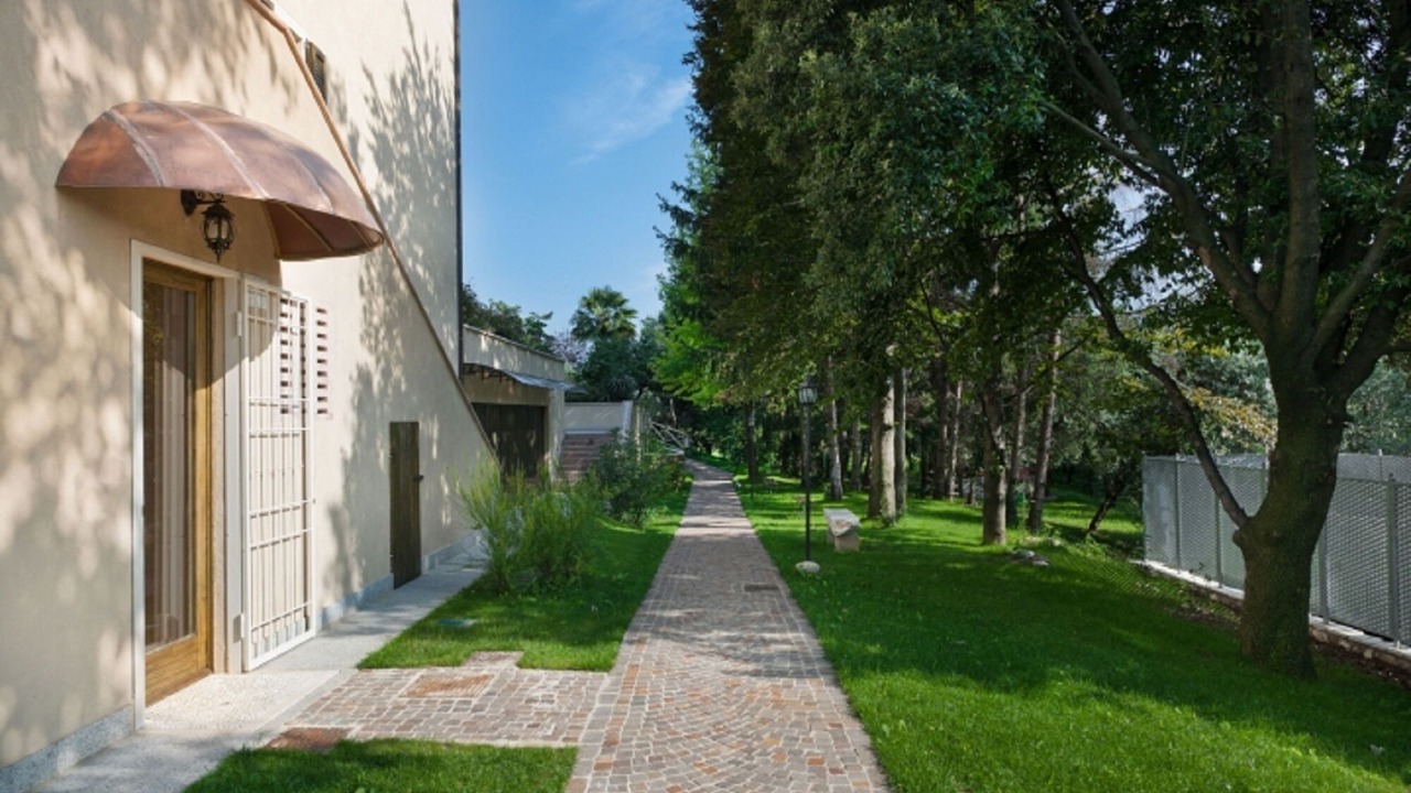 Photo of Outdoor in Santigaro
