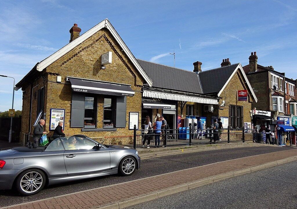 Photo of Others in Palmers Green