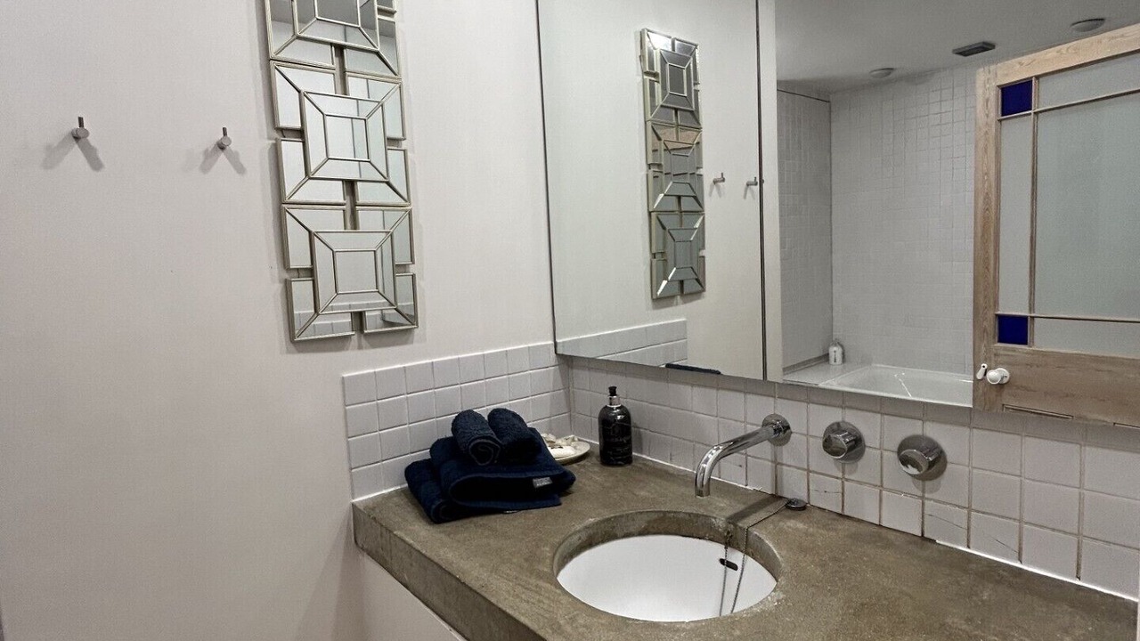Photo of Bathroom in Palmers Green