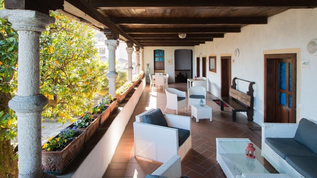 Photo of Patio Balcony in Massino Visconti