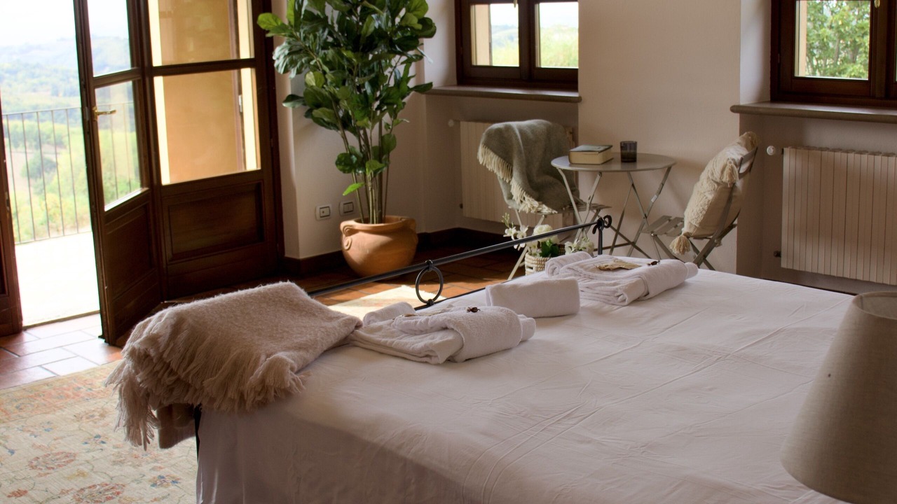 Photo of Bedroom in Roddino