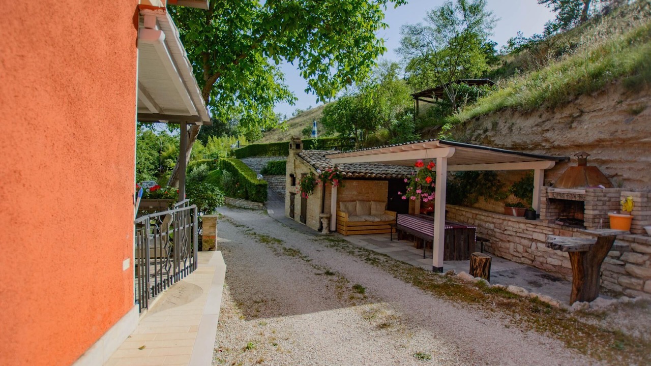 Photo of Patio Balcony in Acqualagna