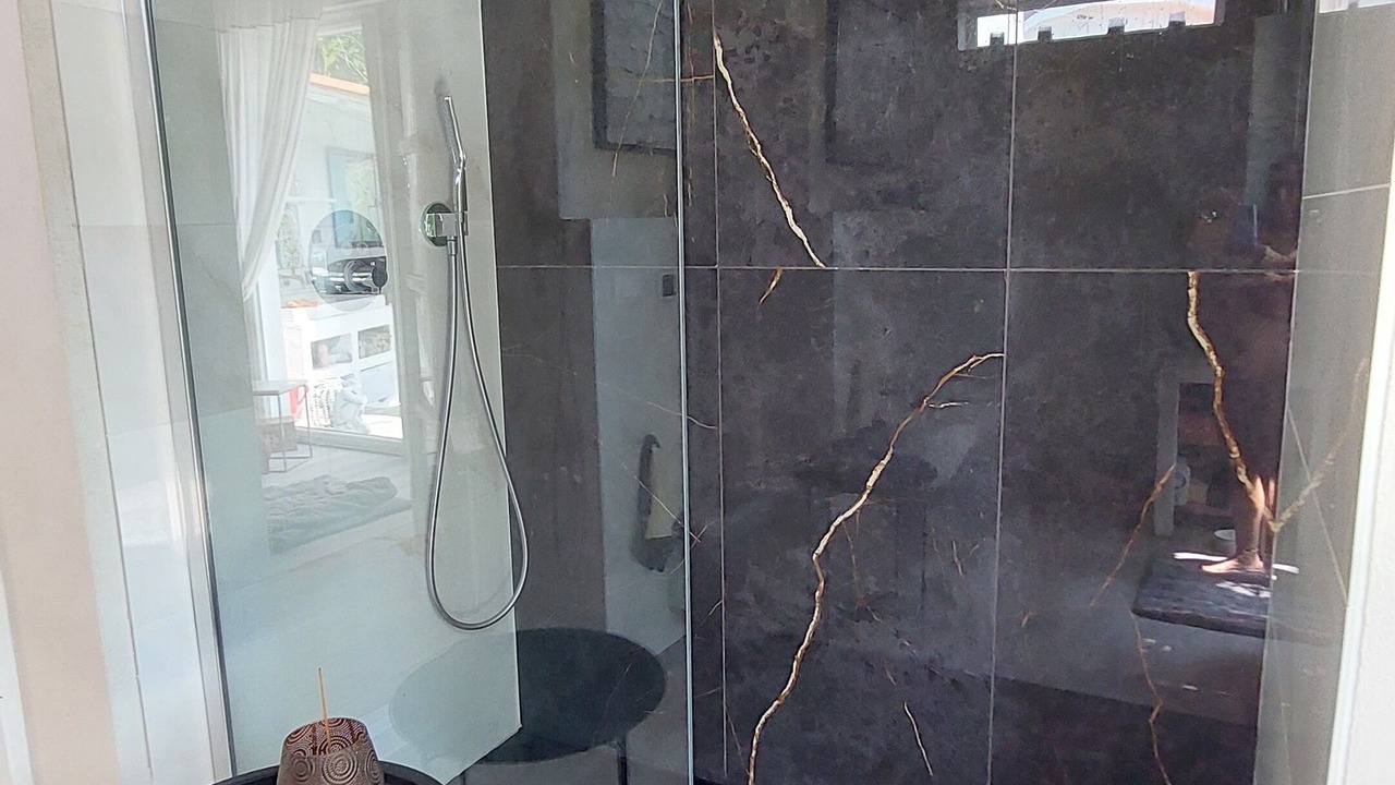 Photo of Bathroom in Odalengo Grande