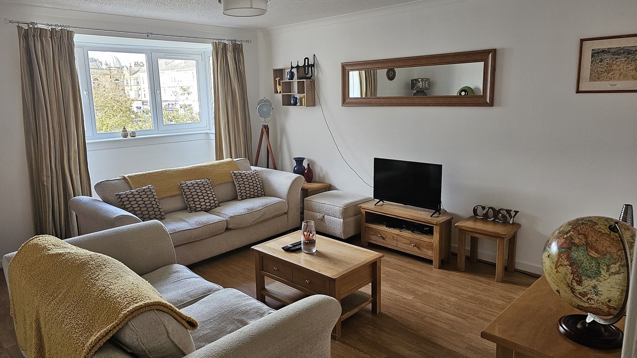 Photo of Bedroom in Helensburgh