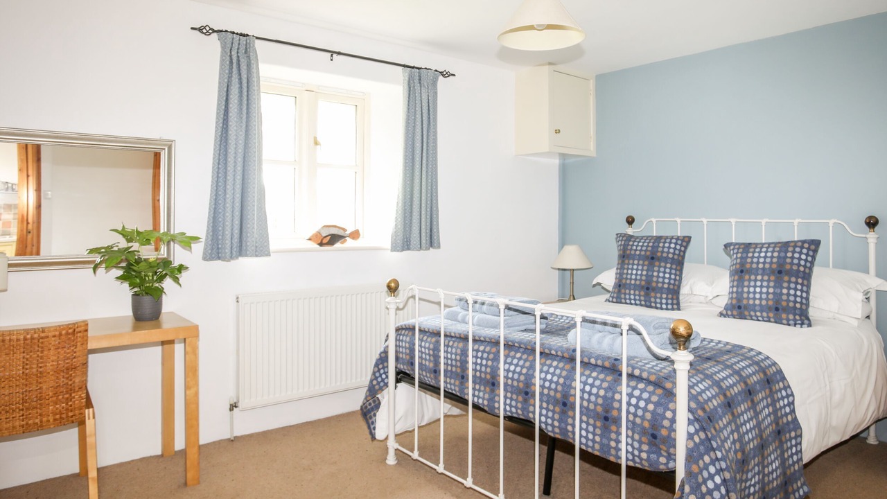 Photo of Bedroom in Rhoscolyn