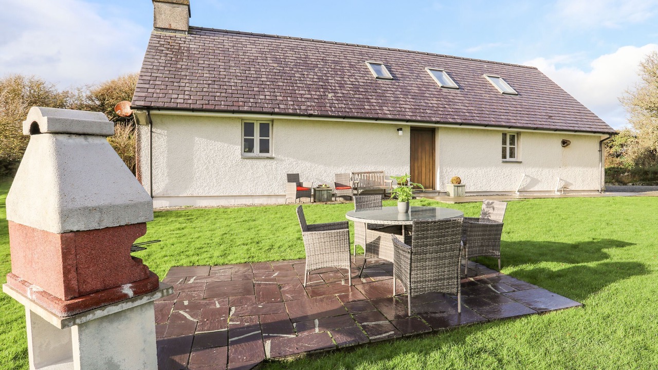 Photo of Outdoor in Rhoscolyn