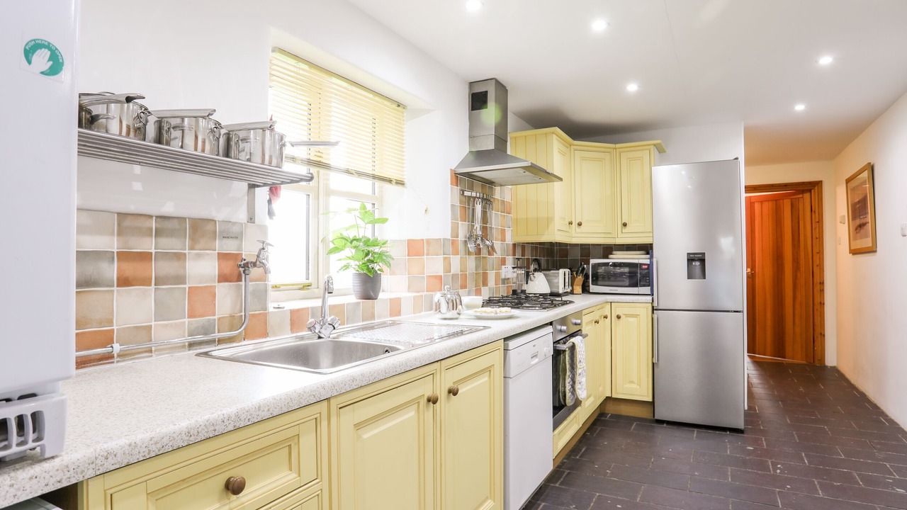Photo of Kitchen in Rhoscolyn