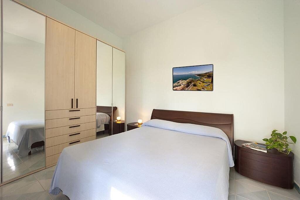 Photo of Bedroom in Marina di Puolo