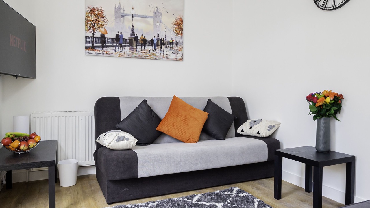 Photo of Bedroom in Basingstoke