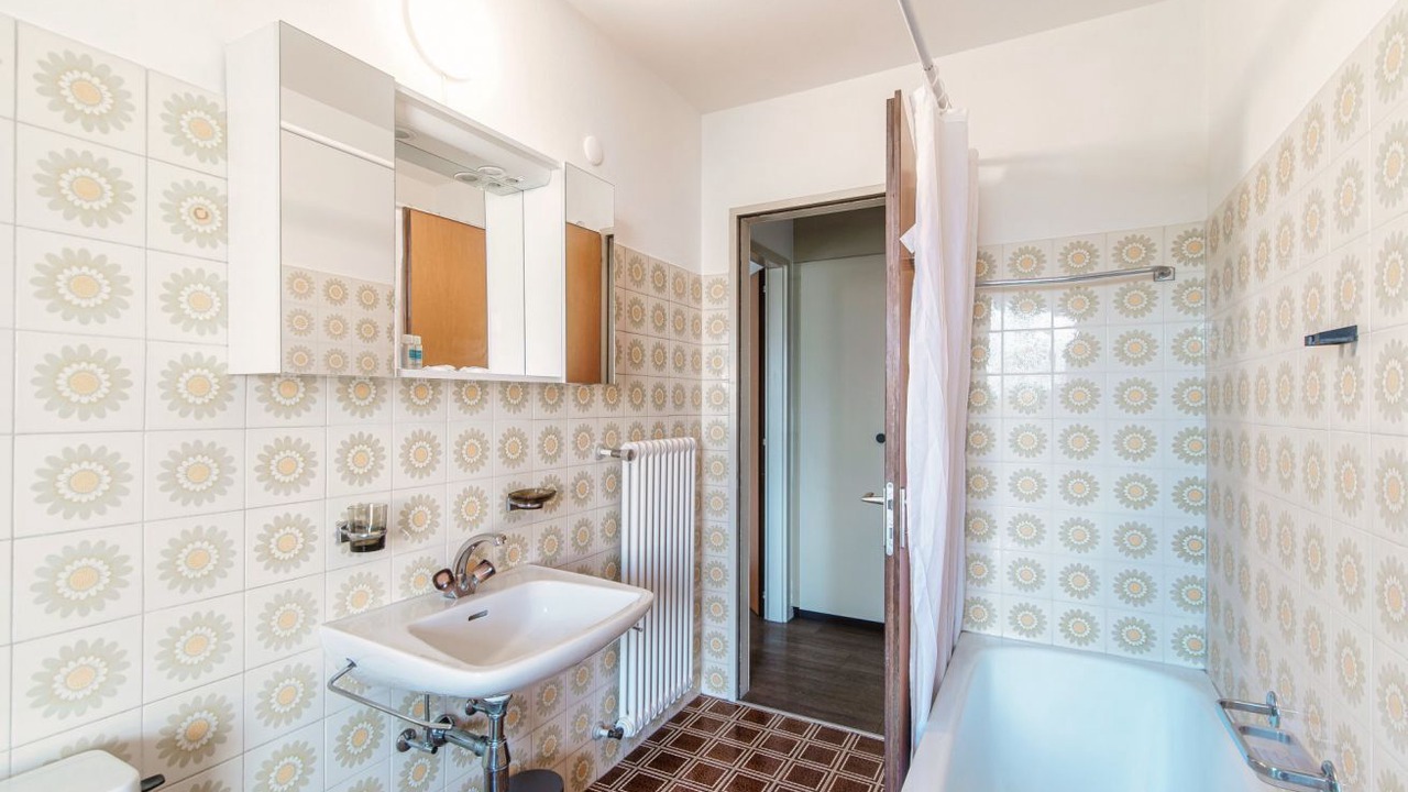 Photo of Bathroom in Balerna