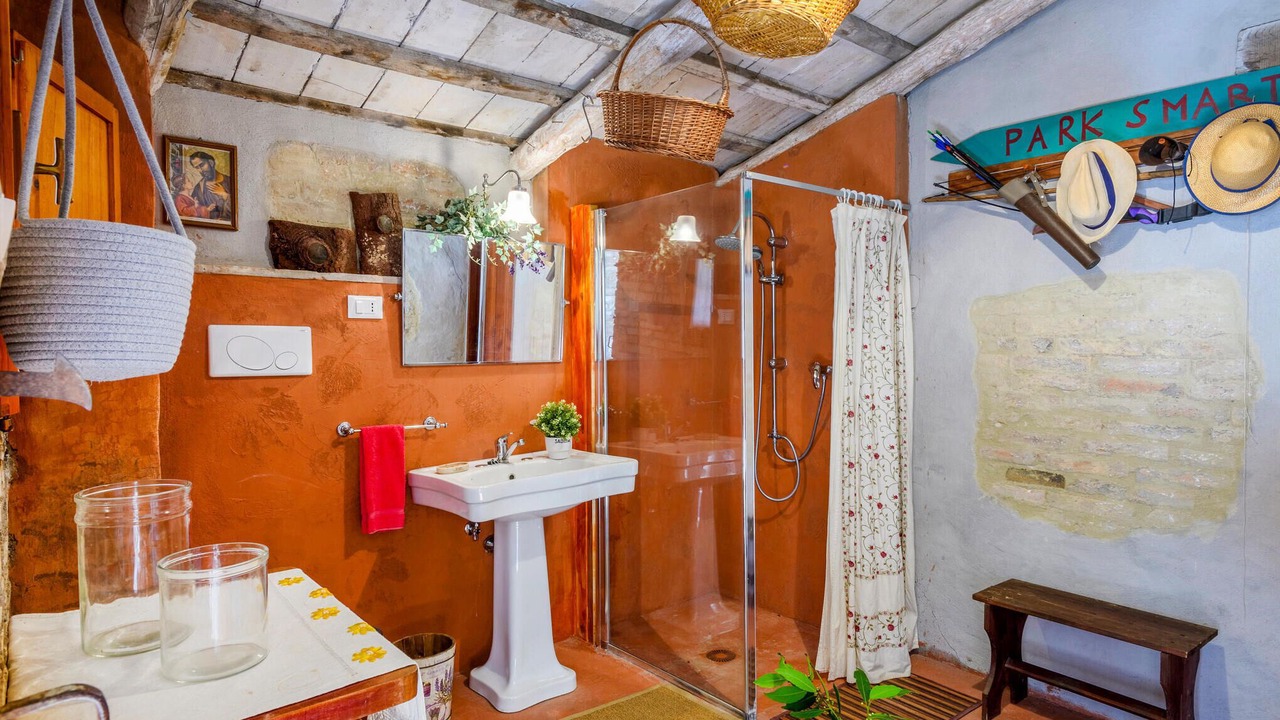 Photo of Bathroom in Acqualagna