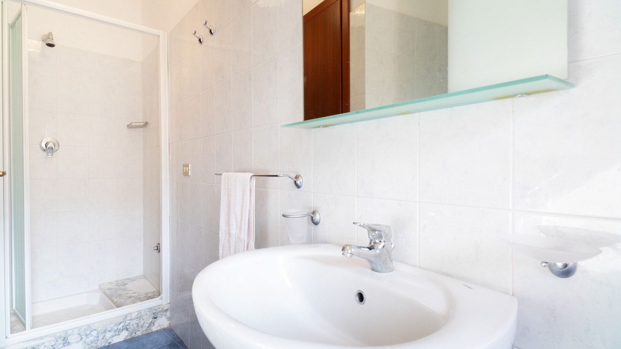 Photo of Bathroom in Mitogio