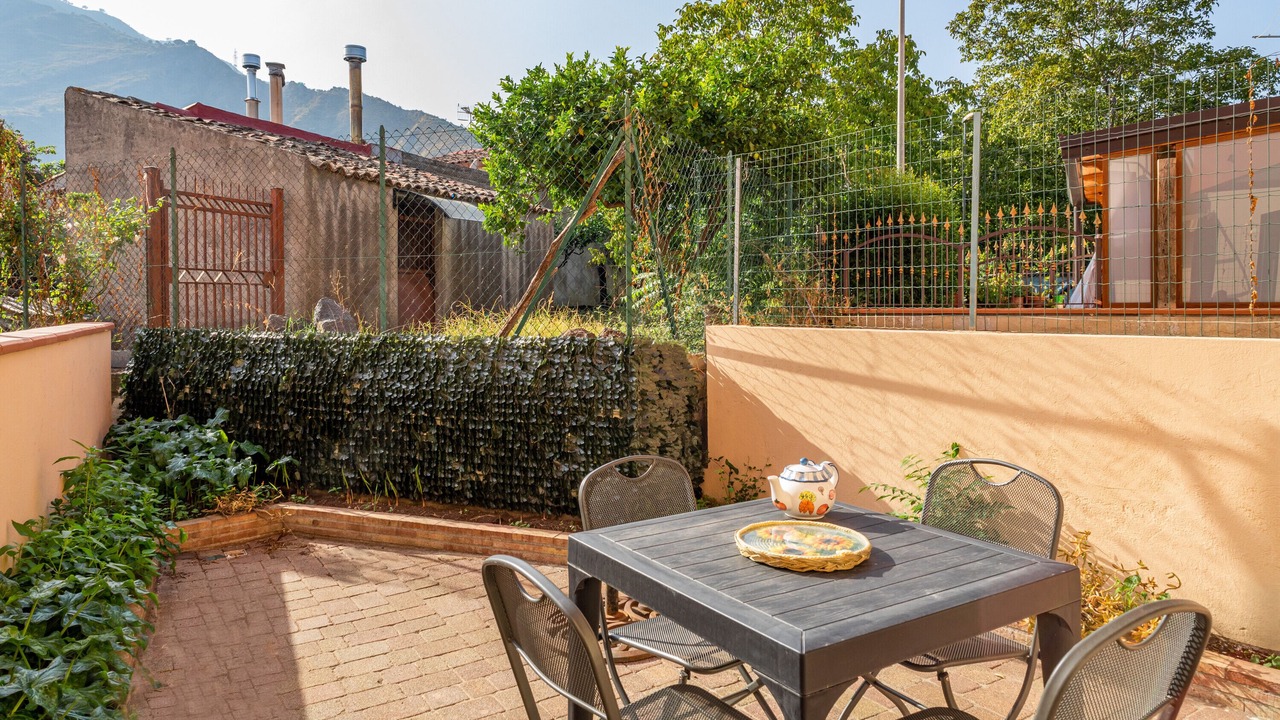 Photo of Outdoor in Mitogio