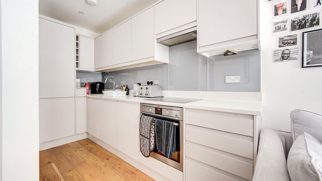 Photo of Kitchen in Hackney Central