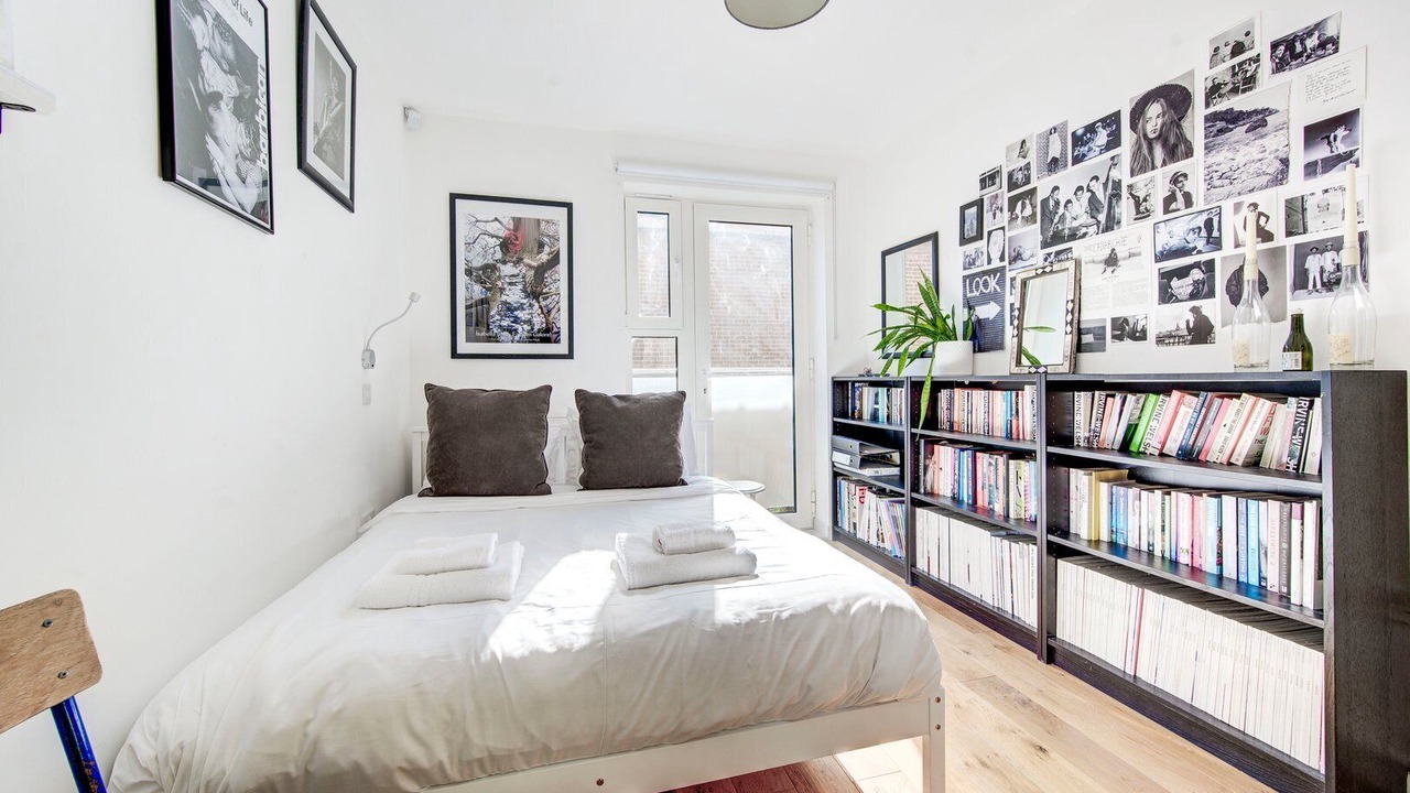 Photo of Bedroom in Hackney Central