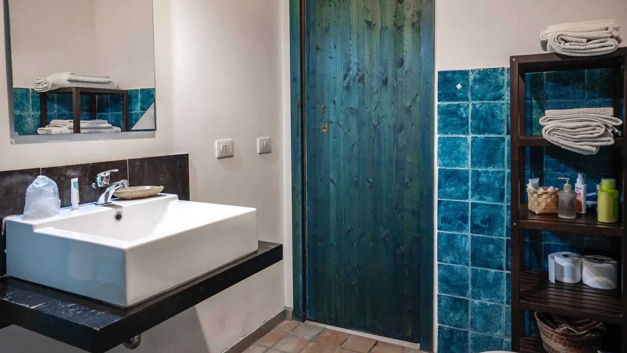 Photo of Bathroom in Avola