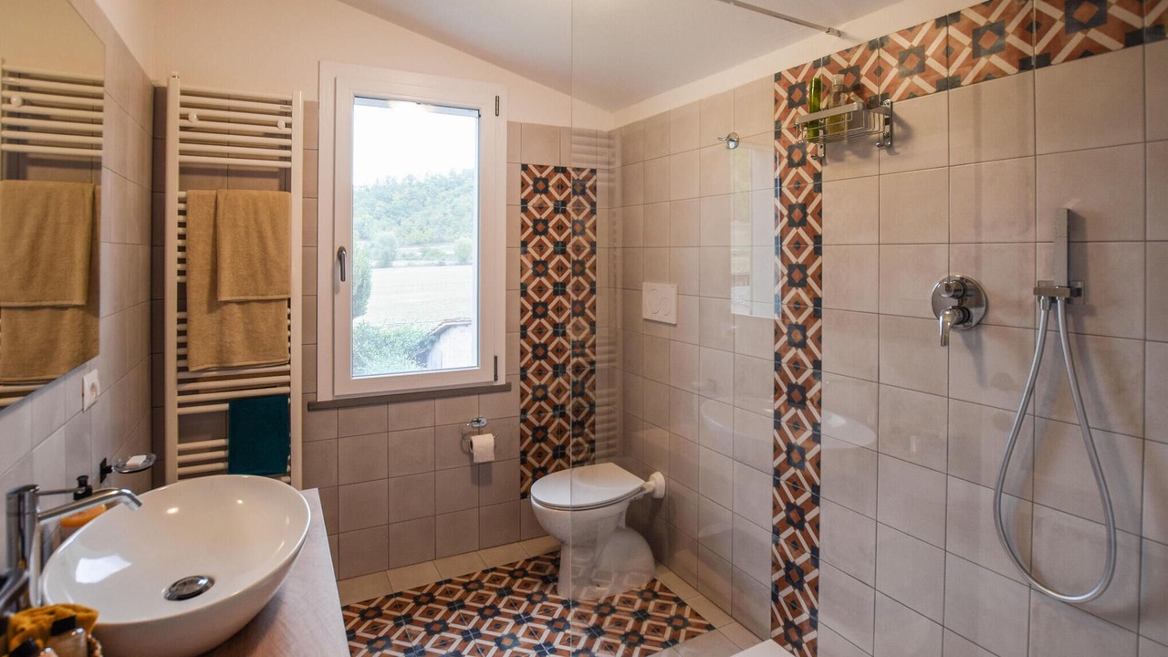 Photo of Bathroom in Montelovesco