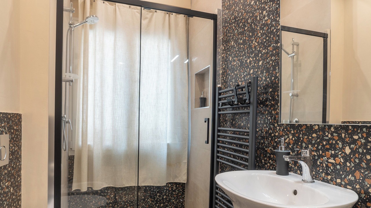 Photo of Bathroom in Saragozza-Porto