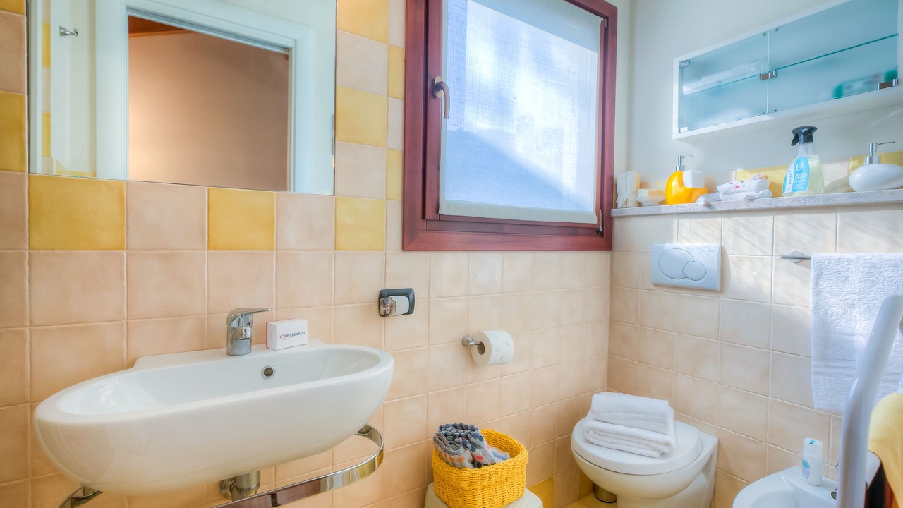Photo of Bathroom in Meina