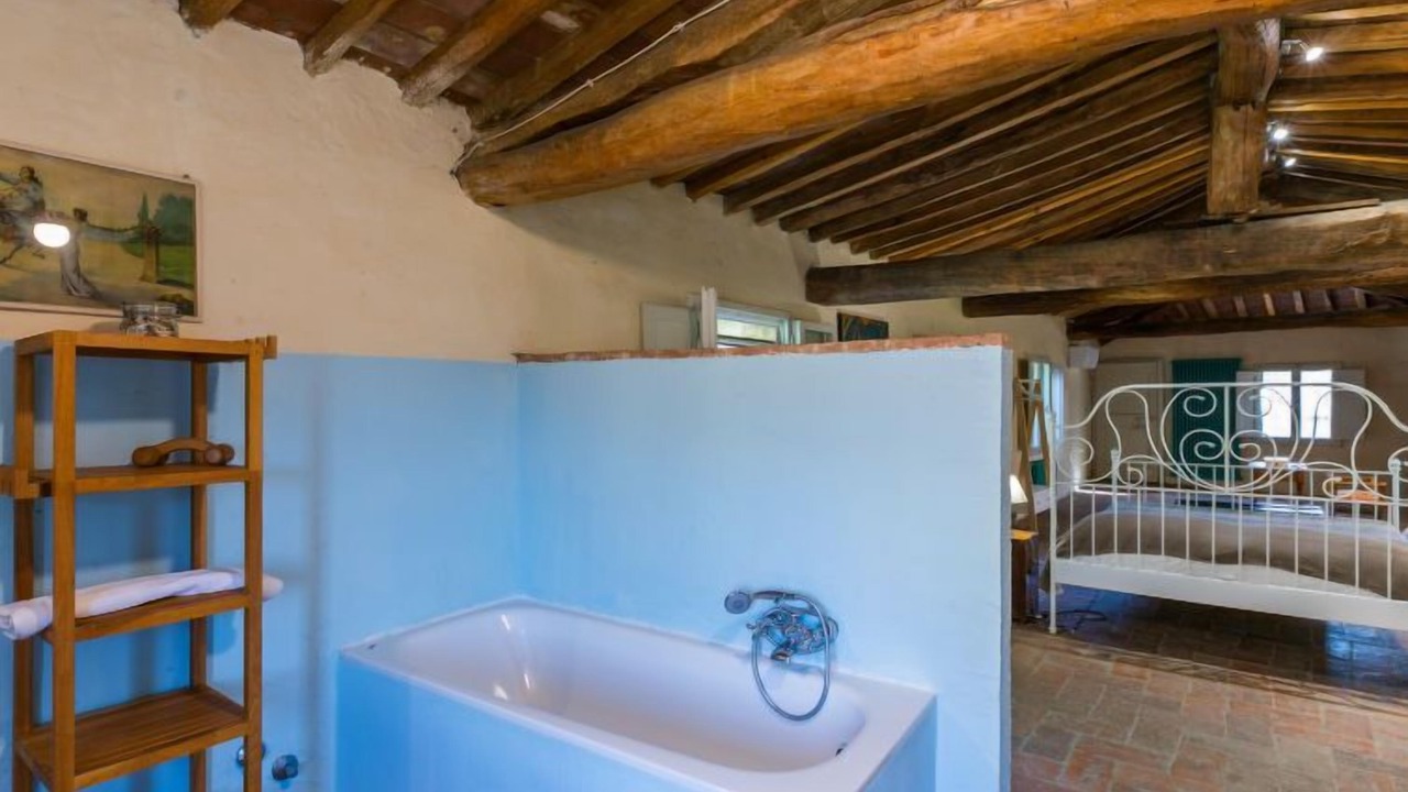 Photo of Bathroom in Lorenzana