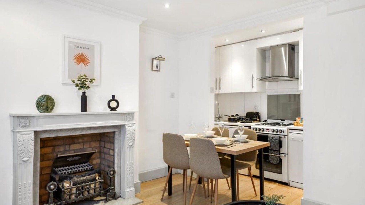 Photo of Livingroom in Pembridge