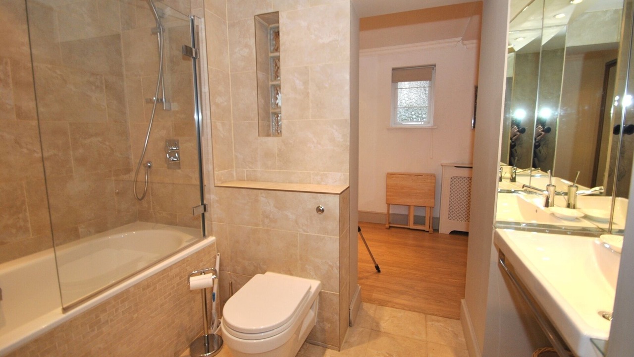 Photo of Bathroom in Pembridge