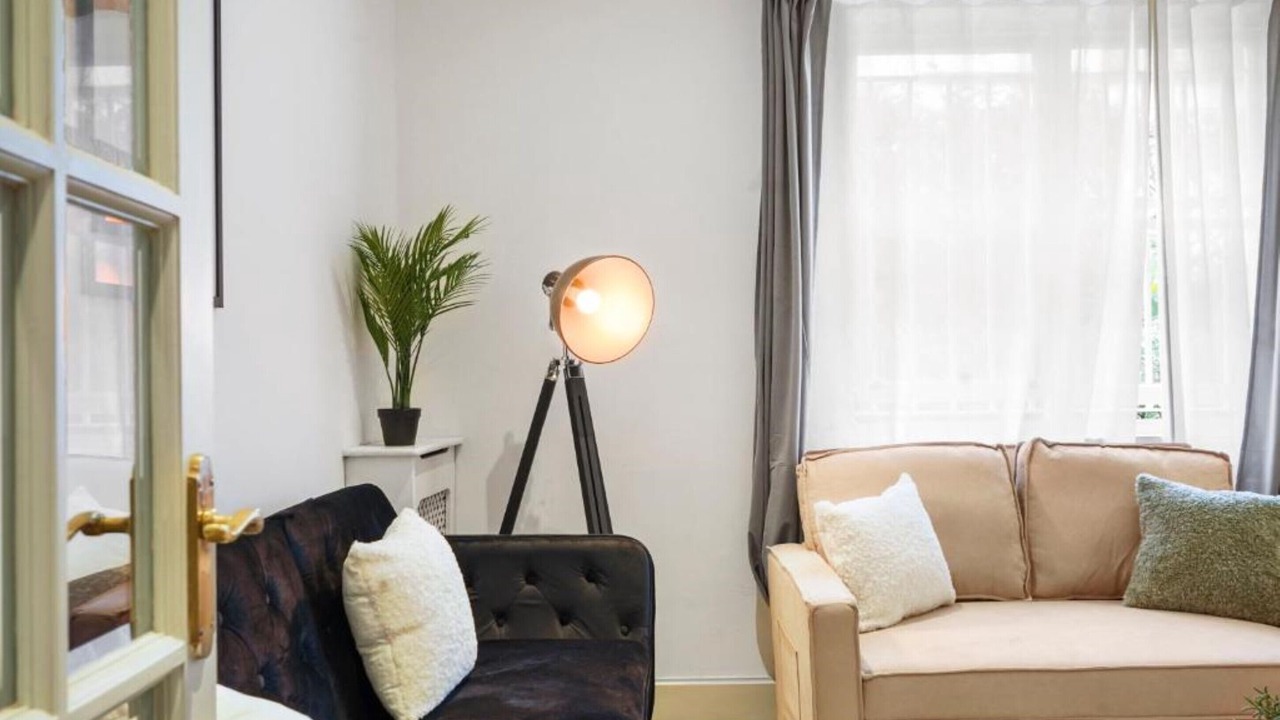 Photo of Livingroom in Pembridge