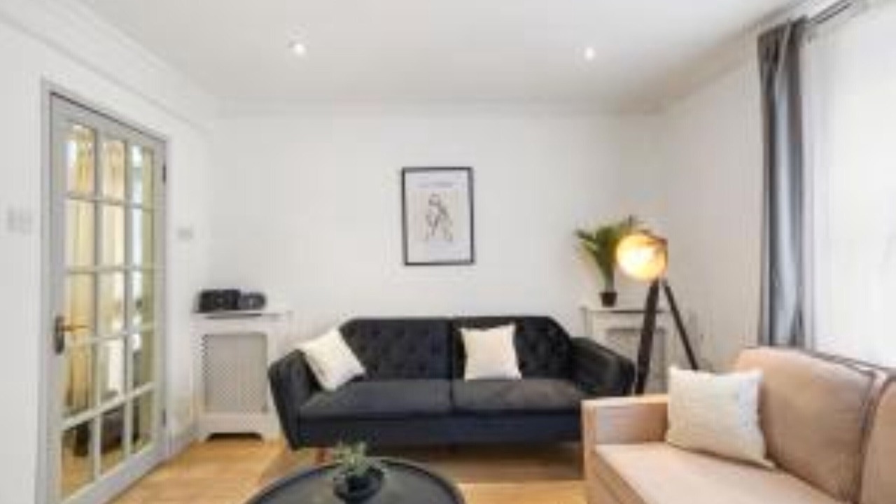 Photo of Livingroom in Pembridge