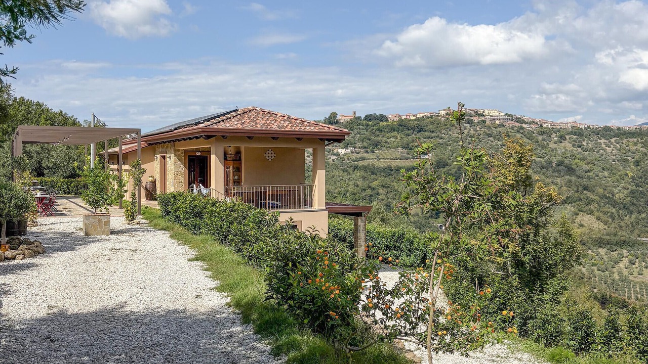 Photo of Others in Torchiara