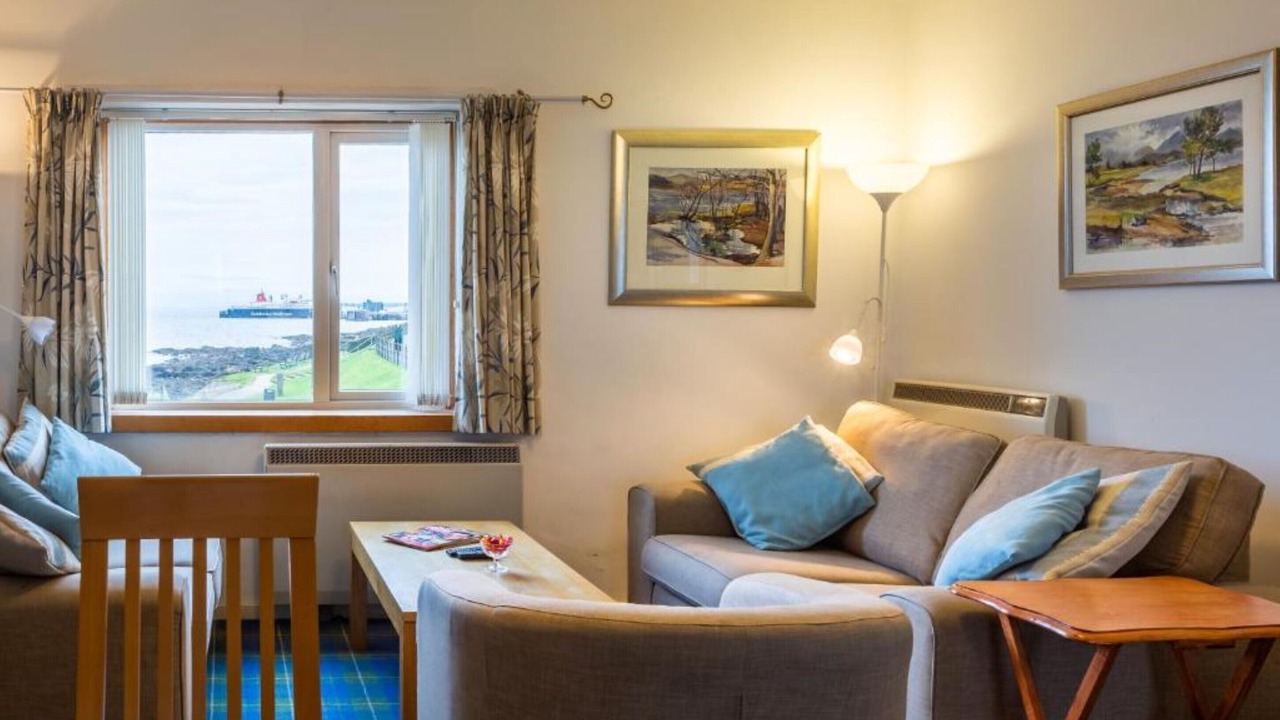 Photo of Livingroom in Brodick