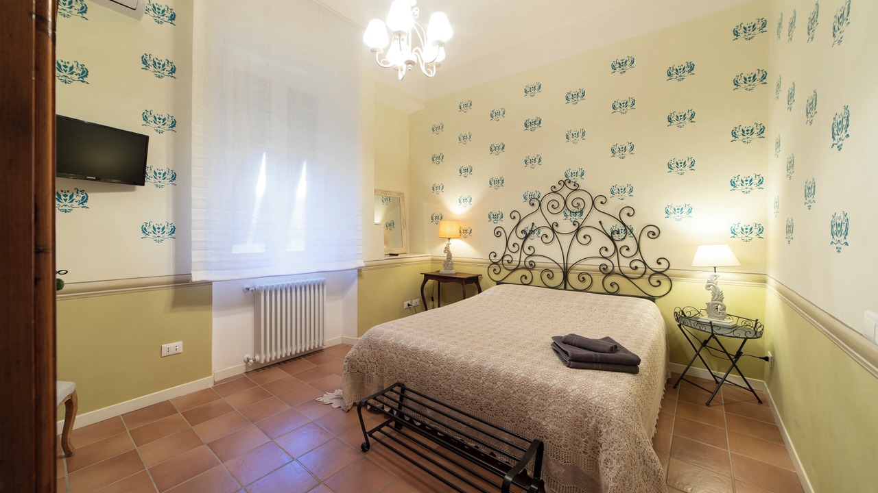 Photo of Bedroom in Livorno