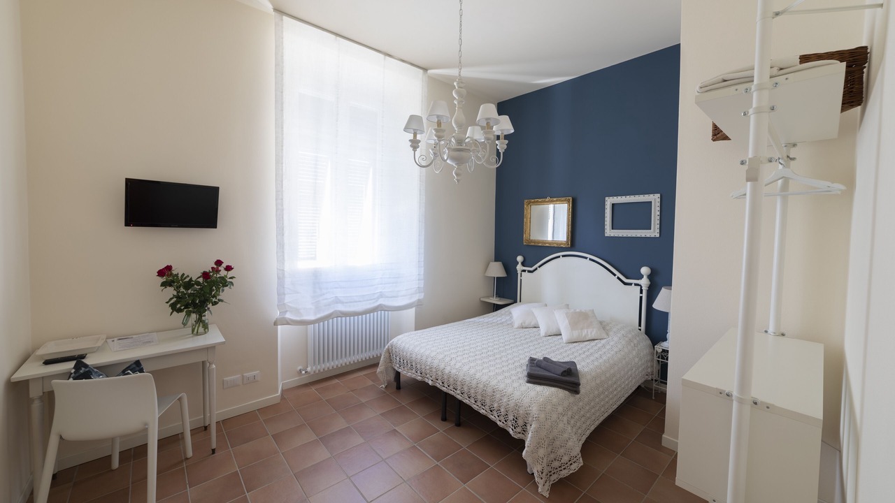 Photo of Bedroom in Livorno