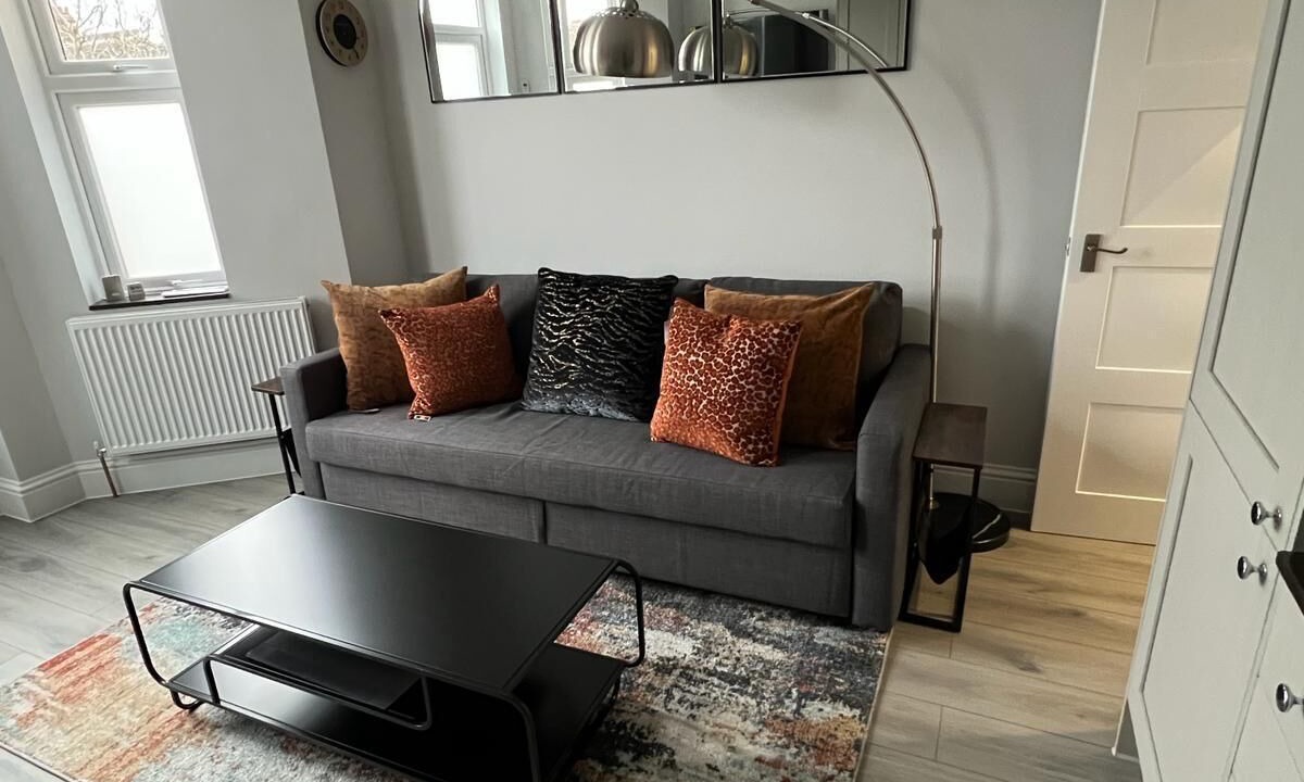 Photo of Livingroom in Bowes