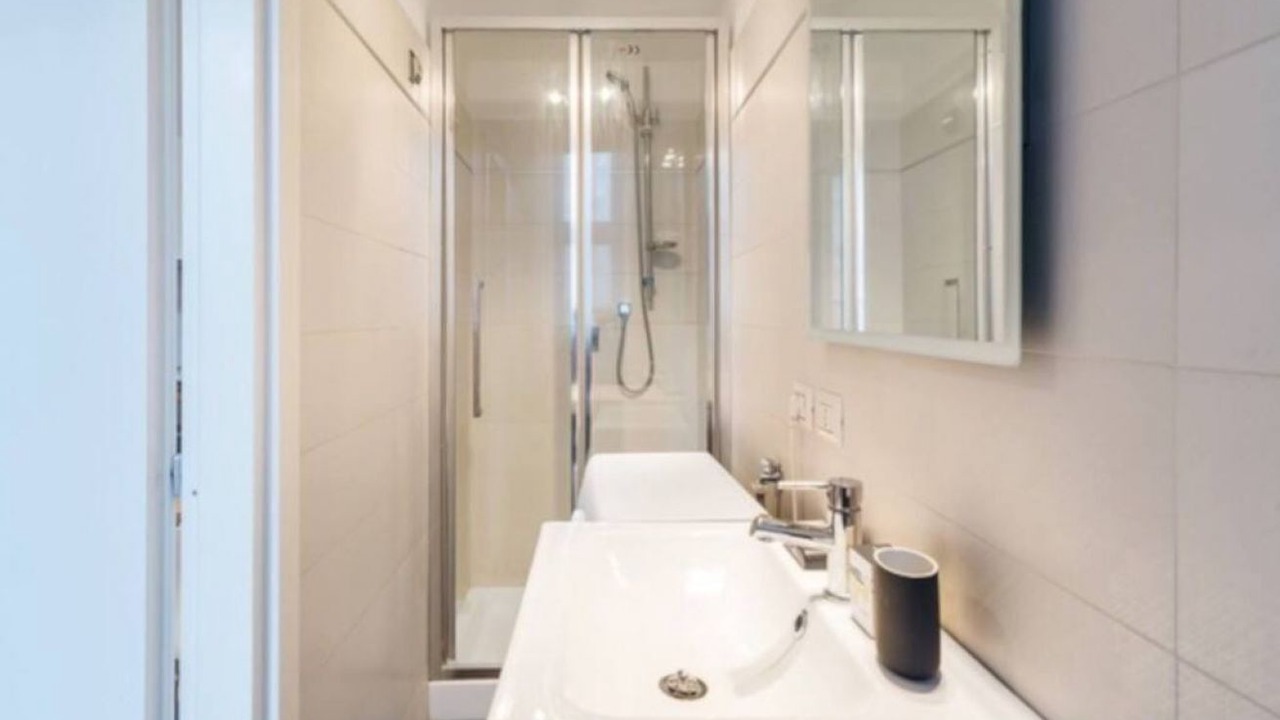 Photo of Bathroom in Zona Farini