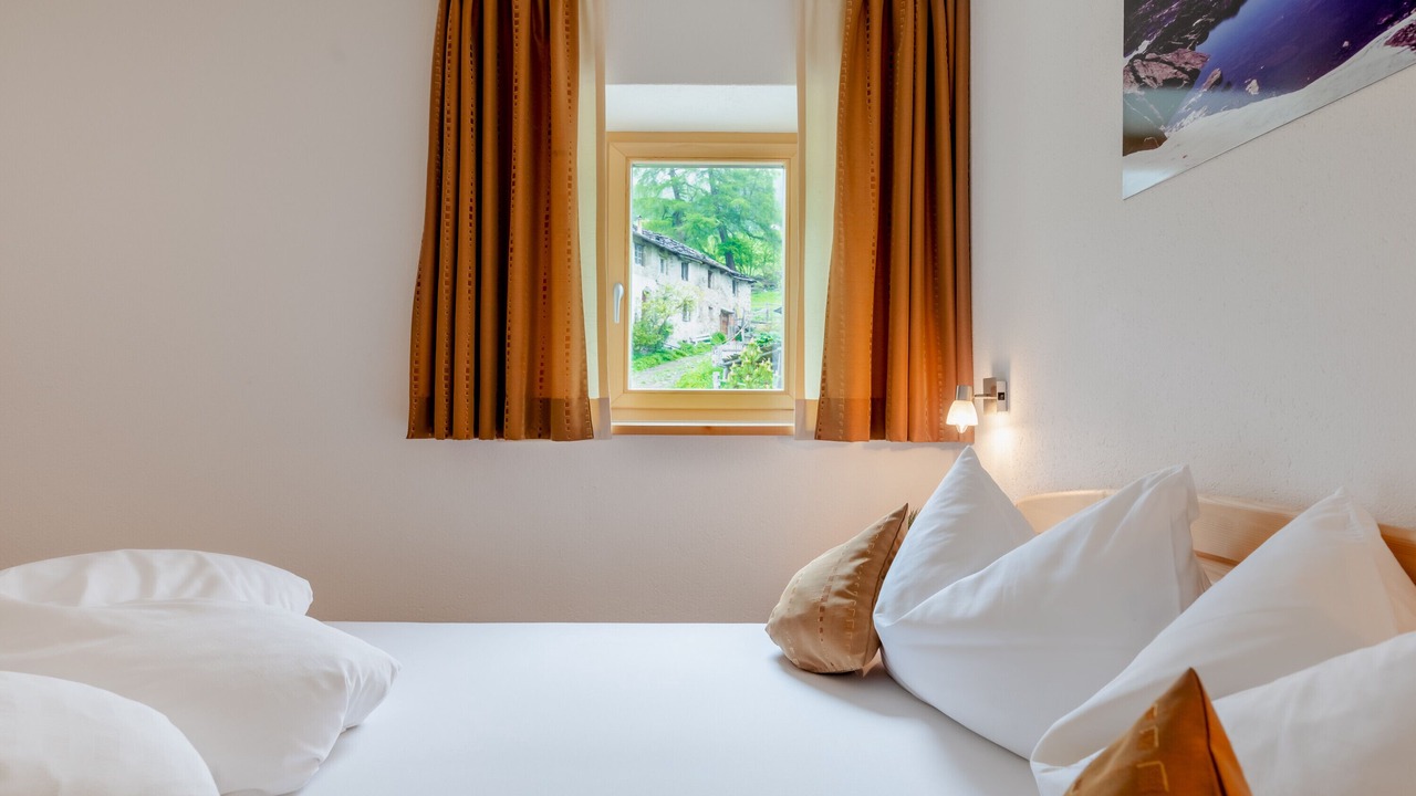 Photo of Bedroom in Malles Venosta