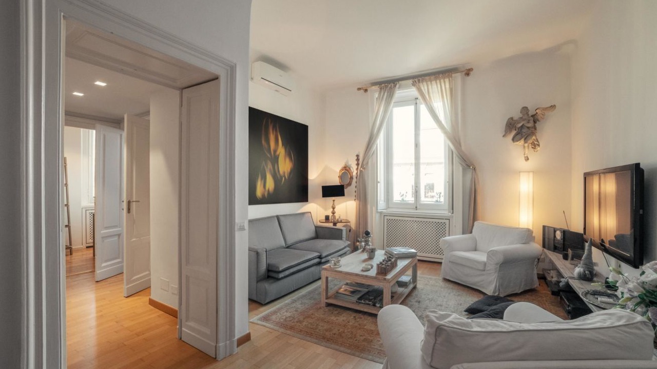 Photo of Livingroom in Magenta