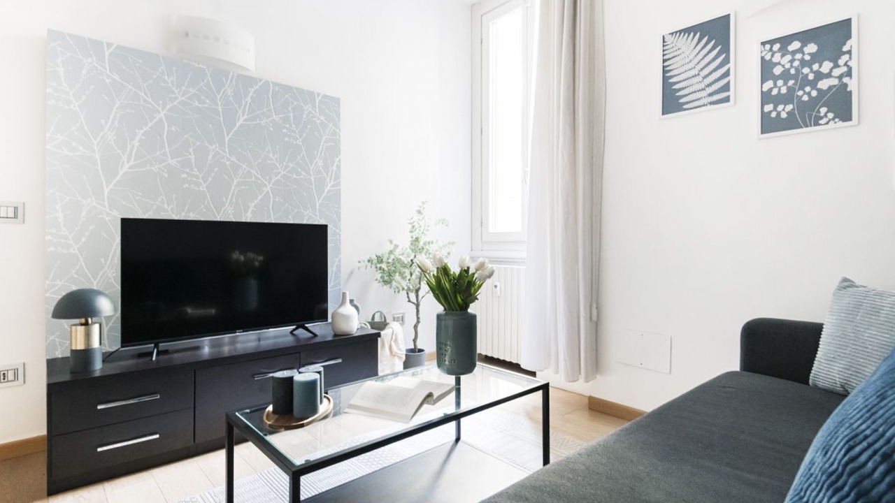 Photo of Livingroom in Magenta