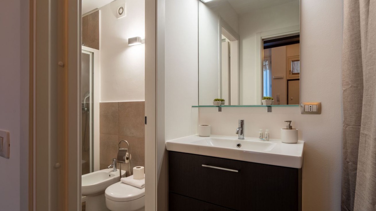 Photo of Bathroom in Zona Farini