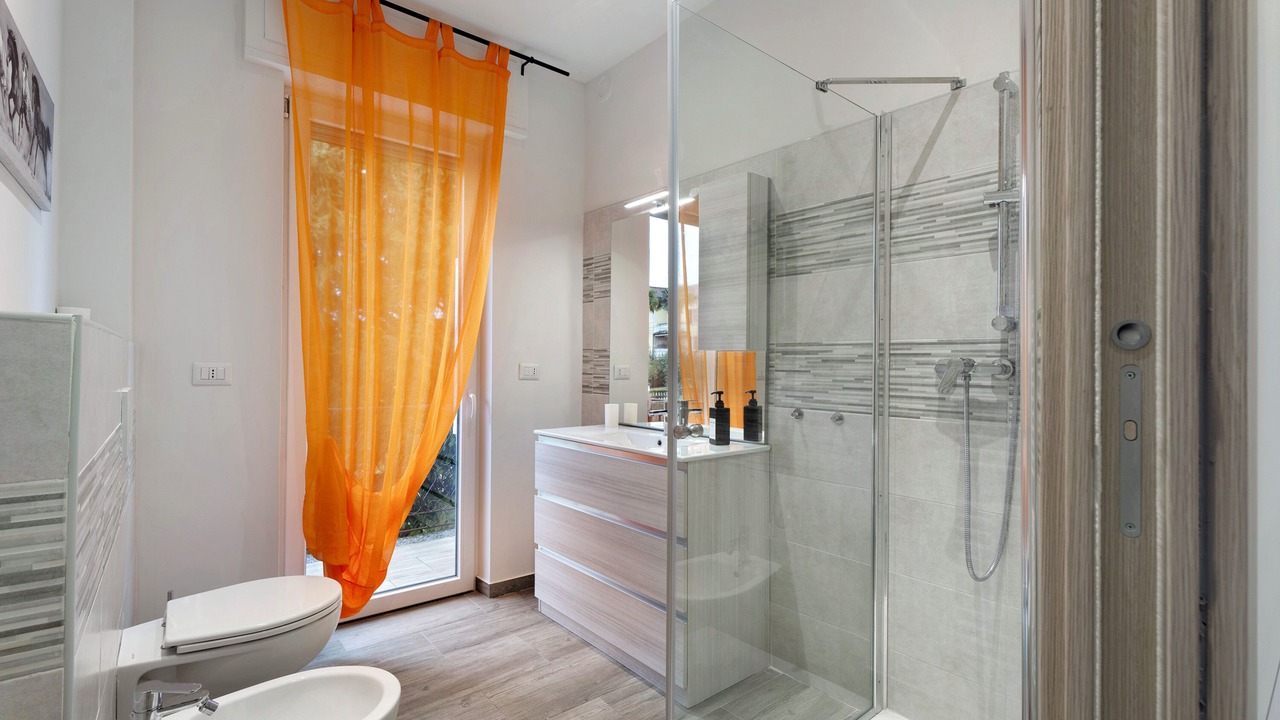 Photo of Bathroom in Arona