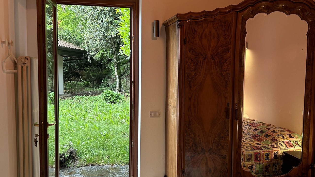 Photo of Bedroom in Massino Visconti