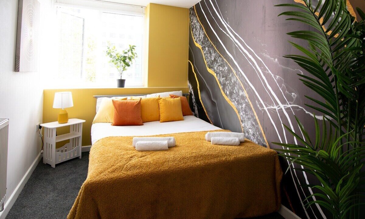 Photo of Bedroom in Portsmouth City Centre